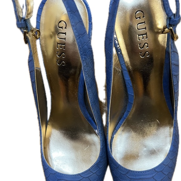 Woman’s Guess platforms blue with gold stripes pre loved LIKE NEW🔥🔥🔥FREE 🚚 - Picture 10 of 17